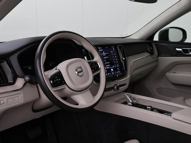 Volvo XC60 2.0 T8 Plug-in hybrid AWD Inscription | Trekhaak| Apple CarPlay/Android Auto | Comfortstoelen | Adaptieve Cruise Control | Ele.kofferdeksel | Panoramadak | Ele.verstelbare stoel + Geheugen | Full LED Koplampen |