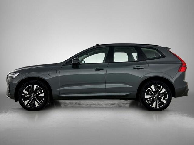 Volvo XC60 Plus Dark Recharge Plug-In Hybrid AWD