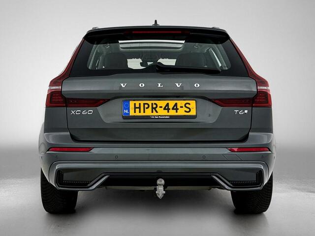 Volvo XC60 Plus Dark Recharge Plug-In Hybrid AWD