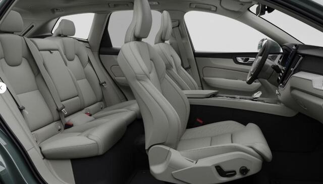 Volvo XC60 2.0 T8 AWD Ultra Bright Executive Edition