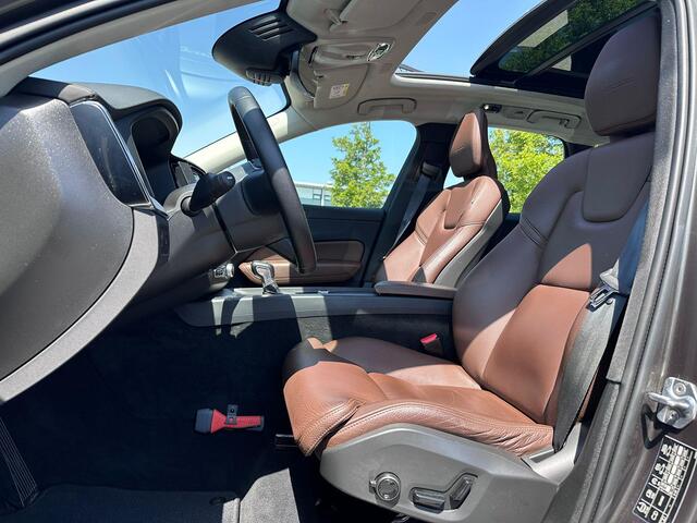 Volvo XC60 2.0 T4 Inscription Polestar Engineered | Trekhaak | Pano | HUD | Camera | Harman/Kardon