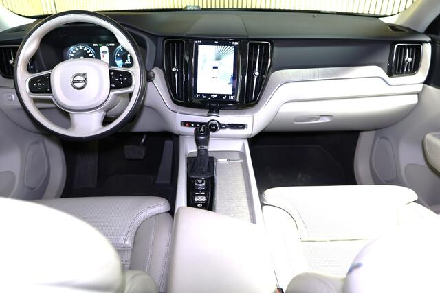Volvo XC60 2.0 T5 AWD Inscription AVM CARPLAY 360CAM MEMORY CRUISE KYLESS START" 17