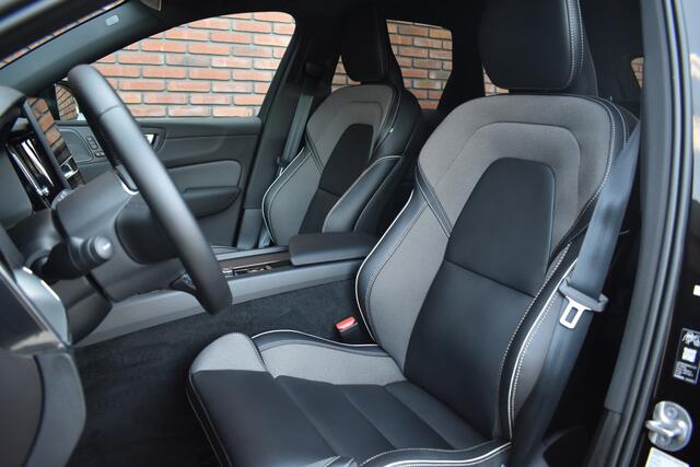 Volvo XC60 T6 350PK Plug-in hybrid AWD Plus Black Edition | Verwarmde achterbank | 360 Camera | Lighting |