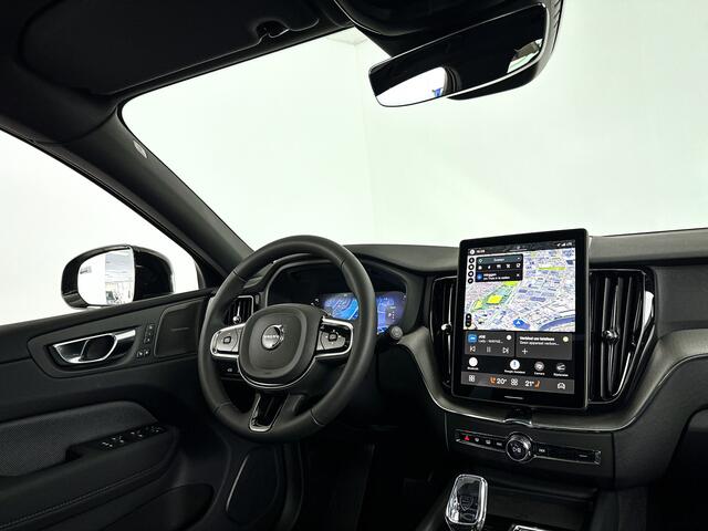 Volvo XC60 T6 Plug-in hybrid AWD Plus Black Edition | Panoramadak | 360° camera | Harman Kardon | Head-up display | Stoel- en stuurverwarming | Trekhaak