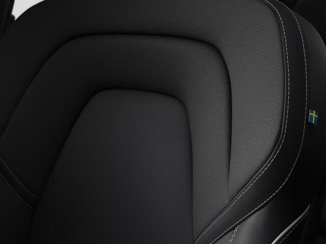 Volvo XC60 T6 Plug-in hybrid AWD Plus Black Edition | Panoramadak | 360° camera | Luchtvering | Head-up display | Harman Kardon | Stoel- en stuurverwarming