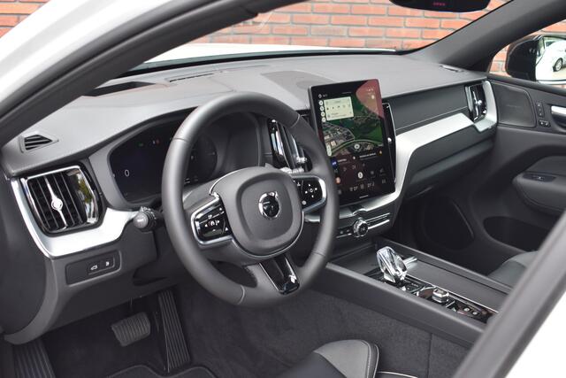 Volvo XC60 T8 455PK AWD Ultra Black Edition | Panoramadak | 360 Camera | Head-Up Display | 22" |