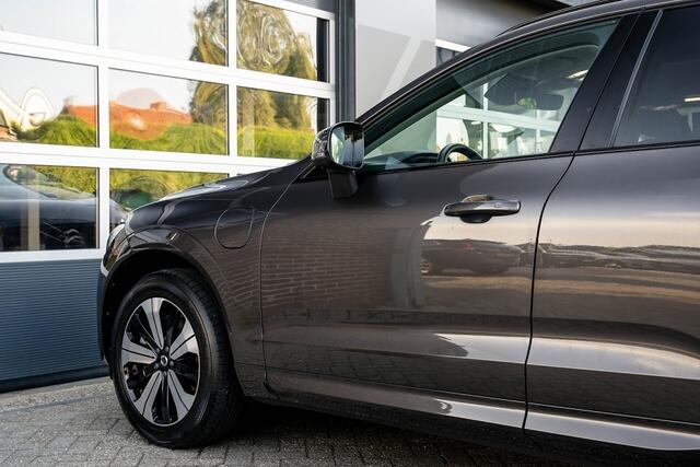 Volvo XC60 2.0 T6 Plug-in Hybrid AWD Plus Dark | Panorama | 360 Camera | ACC | Memory | Leder | Stuurverw. |