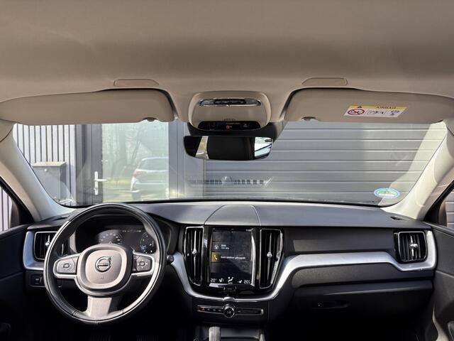 Volvo XC60 2.0 B5 Momentum Pro