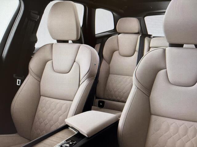 Volvo XC60 T6 AWD Plug-in Hybrid Plus Brigt | Stoel & stuur verwarming | Blis | Keyless | 360 camera |