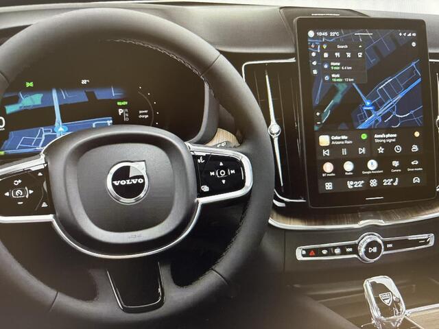Volvo XC60 T6 AWD Plug-in Hybrid Plus Brigt | Stoel & stuur verwarming | Blis | Keyless | 360 camera |