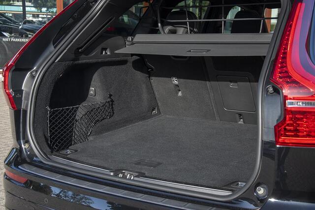 Volvo XC60 2.0 T4 190 PK R-DESIGN