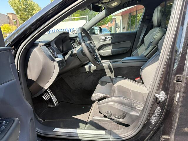 Volvo XC60 2.0 T6 Plug-in hybrid AWD R-Design Dark LongRange/Luchtvering/Trekhaak/360Cam etc.
