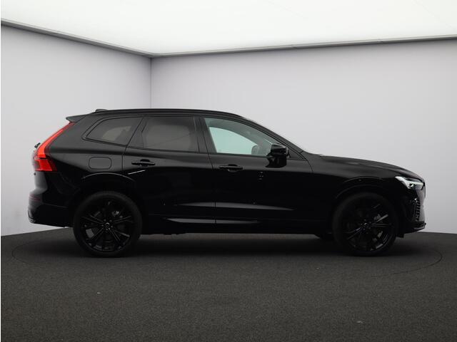 Volvo XC60 T8 AWD Plug-in hybrid Plus Black Edition / Harman Kardon / Elektrisch bedienbare stoelen / Stoel+stuur+achterbankverwarming