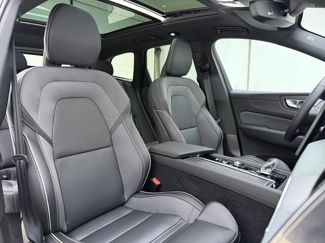 Volvo XC60 T8 455pk AWD Ultra Black Edition / 22'' / Head-Up / Lederen Dashboard / Full-LED / Panoramadak / Sportstoelen / Getint Glas / El. Stoelen / ACC / BLIS / Stoel + Stuurw. Verwarming /