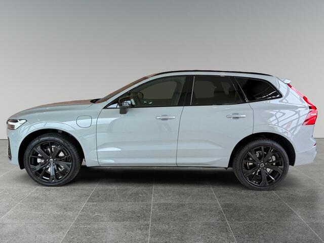 Volvo XC60 T6 Plug-in hybrid AWD Ultra Black Edition | Trekhaak elektr. | Alarm | Getint glas