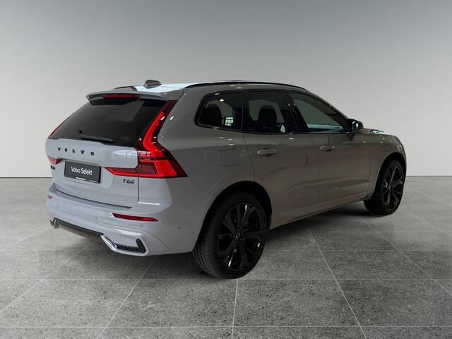 Volvo XC60 T6 Plug-in hybrid AWD Ultra Black Edition | Trekhaak elektr. | Alarm | Getint glas