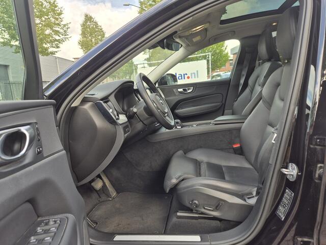 Volvo XC60 2.0 T6 Plug-in hybrid AWD Plus Bright Trekhaak/Panodak/Leder/AdaptiveCruise etc.