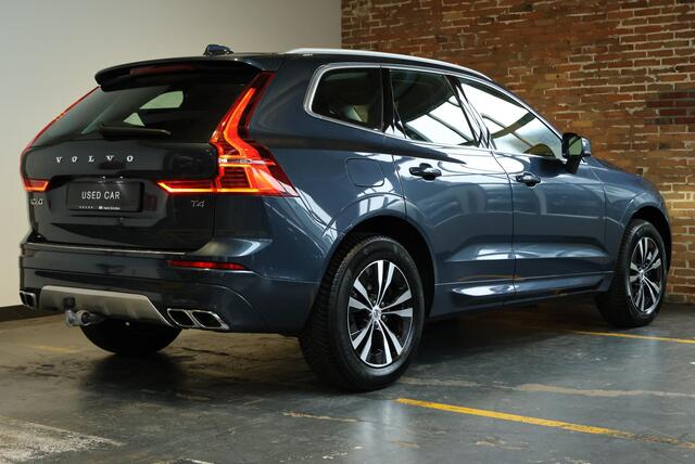 Volvo XC60 T4 Momentum Pro | Semi-Electrische Inklapbare Trekhaak | Dealeronderhouden | Comfortstoelen | Lederenbekleding | 4-seizoenenbanden | Cruise Control | Navigatie | Stoelverwarming | stuurwielverwarming | Navigatie | Cruise Control |