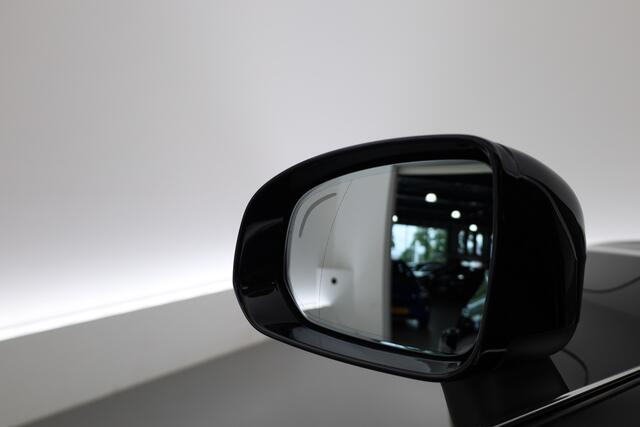 Volvo XC60 2.0 T6 Plug-in hybrid AWD Plus Bright | Pano | Pilot Assist | Leder | Memory | Stoel- stuurverw. | Harman Kardon | All Season