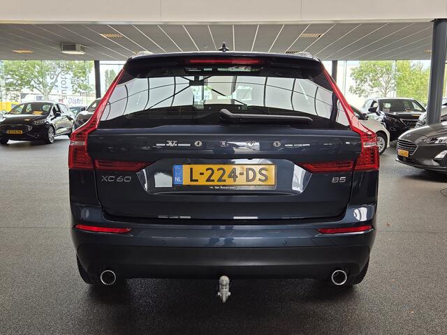 Volvo XC60 2.0 B5 Momentum Exclusive