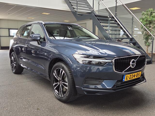 Volvo XC60 2.0 B5 Momentum Exclusive