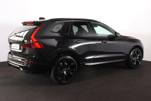 Volvo XC60 T6 Recharge AWD Plus Black Edition - IntelliSafe Assist & Surround - Harman/Kardon audio - Parkeercamera achter - Verwarmde voorstoelen, stuur & achterbank - Parkeersensoren voor & achter - Elektr. bedienb. voorstoelen met geheugen - Draadloze tel. lader - Extra getint glas - 21' LMV