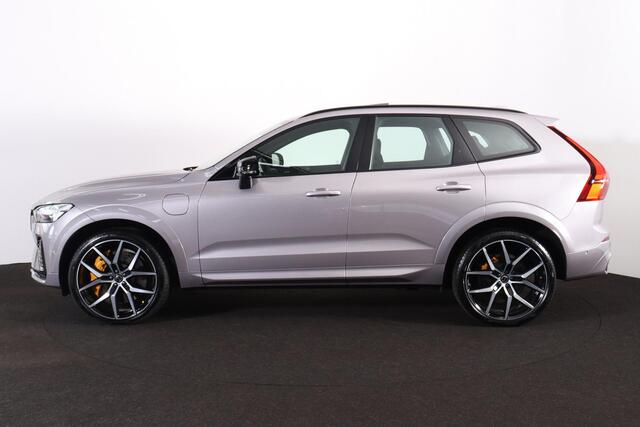 Volvo XC60 T8 Recharge AWD Polestar Engineered - Panorama/schuifdak - IntelliSafe Assist & Surround - 360º Camera - Bowers & Wilkins audio - Adaptieve LED koplampen - Verwarmde voorstoelen, stuur & achterbank - Parkeersensoren voor & achter - Elektr. bedienb. voorstoelen met geheugen - Head up display - Draadloze tel. lader - Inklapbare trekhaak - 22' LMV