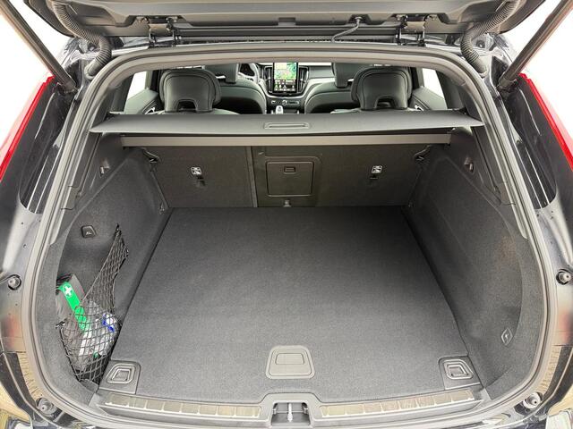 Volvo XC60 2.0 T6 Plug-in hybrid AWD Ultra Black Edition