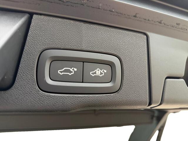 Volvo XC60 2.0 T6 Plug-in hybrid AWD Ultra Black Edition
