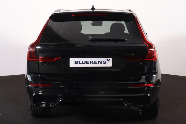 Volvo XC60 T6 Recharge AWD Plus Black Edition - Panorama/schuifdak - IntelliSafe Assist & Surround - 360º Camera - Harman/Kardon audio - Verwarmde voorstoelen, stuur & achterbank - Parkeersensoren voor & achter - Elektr. bedienb. voorstoelen met geheugen - Head up display - Draadloze tel. lader - Extra getint glas - 21' LMV