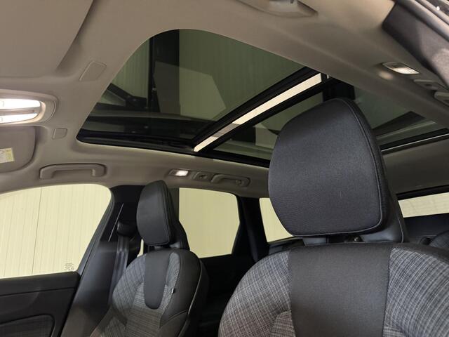 Volvo XC60 2.0 Recharge T6 AWD Business | panorama | navi | facelift model |