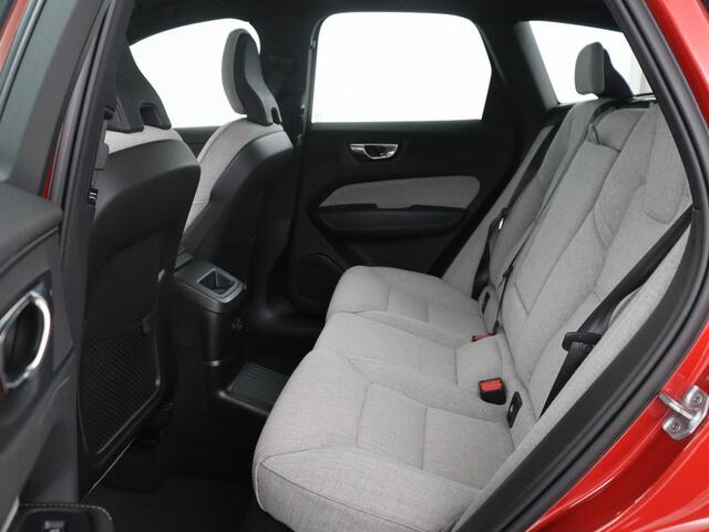 Volvo XC60 2.0 T6 Plug-in hybrid AWD Inscription Exclusive | SOH 91,3% | Panoramadak | Memory | Adaptive cruise | Stuur/stoelverwarming | Carplay | Harman/Kardon | 360 camera | Trekhaak