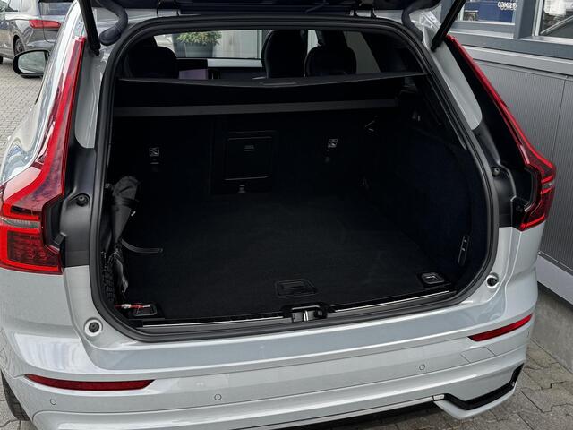 Volvo XC60 2.0 T8 Plug-in hybrid AWD Ultra Black Edition 455 PK | Pano | Luchtvering | 360 Camera