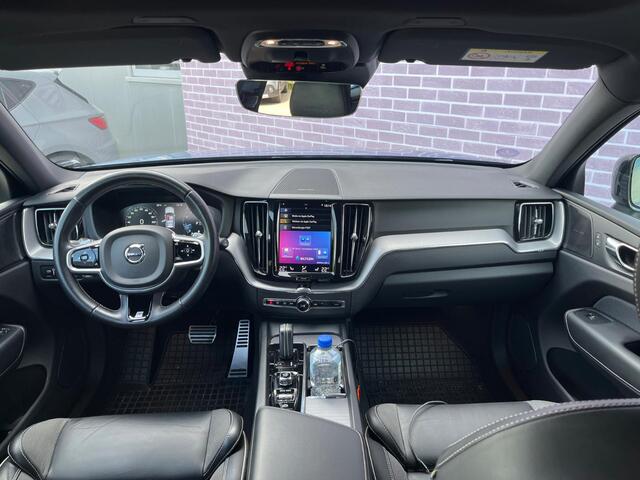 Volvo XC60 2.0 B5 AWD R-Design | Trekhaak | Adaptieve cruise control | Harman/Kardon | Panorama dak | Stoelverwarming | – foto 5