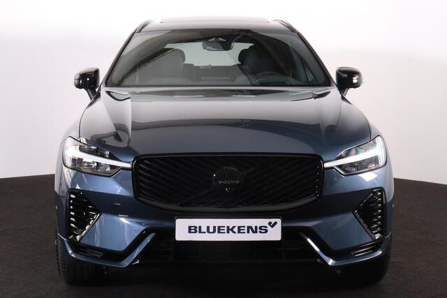 Volvo XC60 T6 Recharge AWD Plus Black Edition - Panorama/schuifdak - IntelliSafe Assist & Surround - 360º Camera - Harman/Kardon audio - Verwarmde voorstoelen, stuur & achterbank - Parkeersensoren voor & achter - Elektr. bedienb. voorstoelen met geheugen - Head up display - Draadloze tel. lader - Extra getint glas - 21' LMV