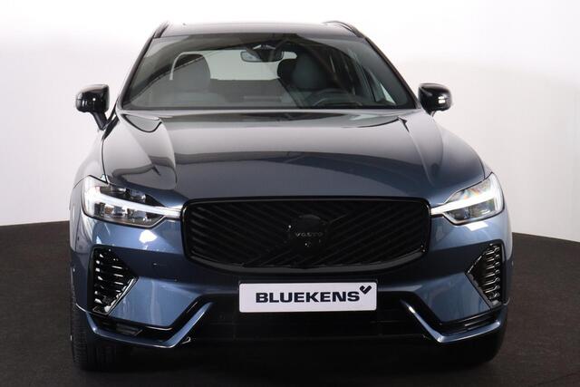 Volvo XC60 T6 Recharge AWD Plus Black Edition - Panorama/schuifdak - IntelliSafe Assist & Surround - 360º Camera - Harman/Kardon audio - Verwarmde voorstoelen, stuur & achterbank - Parkeersensoren voor & achter - Elektr. bedienb. voorstoelen met geheugen - Head up display - Draadloze tel. lader - Extra getint glas - 21' LMV