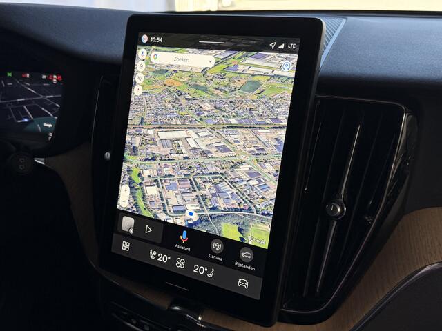 Volvo XC60 2.0 T8 455PK AWD PLUS DARK NIEUWE AUTO HARMAN KARDON 360.CAM STOEL/STUUR VERW LEER