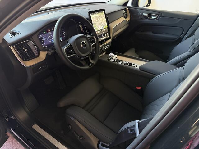 Volvo XC60 2.0 T8 455PK AWD PLUS DARK 360.CAM STOEL/STUUR VERW LEER NIEUWE AUTO HARMAN KARDON