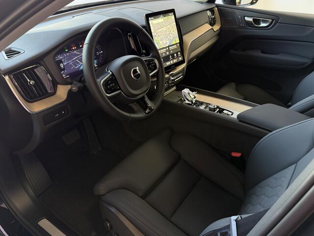 Volvo XC60 2.0 T8 455PK AWD PLUS DARK 360.CAM STOEL/STUUR VERW LEER NIEUWE AUTO HARMAN KARDON