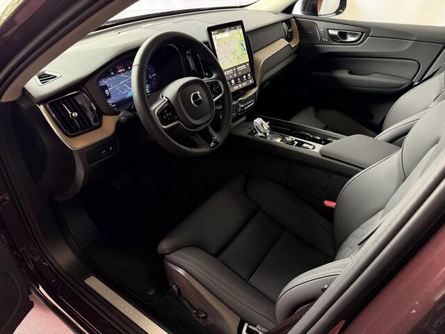 Volvo XC60 2.0 T8 455PK AWD PLUS DARK NIEUWE AUTO HARMAN KARDON 360.CAM STOEL/STUUR VERW LEER