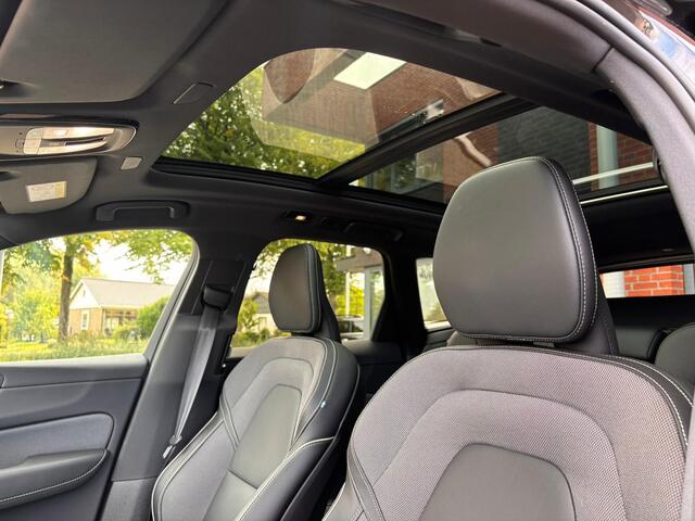 Volvo XC60 2.0 T6 Plug-in hybrid AWD Plus Black Edition,Harman Kardon,Bliss,Panoramadak