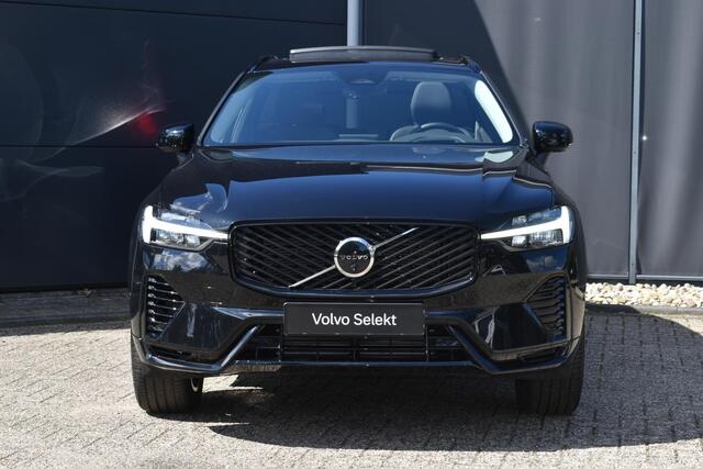 Volvo XC60 T6 Plug-in hybrid AWD Ultra Dark | Luchtvering | Trekhaak | Panoramadak | Verwarmbare voorstoelen, achterbank & stuurwiel | Head-up display | Premium audio by Harman Kardon | Apple carplay/Android auto |