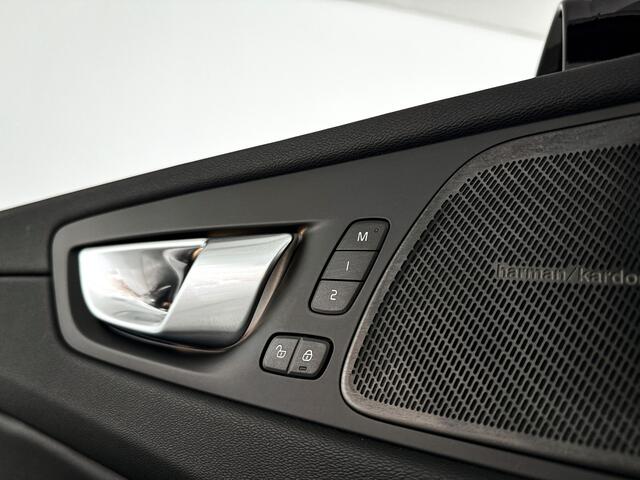 Volvo XC60 T8 Plug-in hybrid AWD Plus Bright | Panoramadak | 360° camera | Harman Kardon | Stoel- en stuurverwarming | Trekhaak