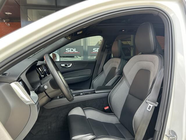 Volvo XC60 2.0 T8 Plug-in hybrid SOH 97,6% AWD Ultimate Bright 455PK! // ADAPT. CRUISE // PANODAK // HARMAN&KARDON // LEDER // ELEK. STOELEN+GEHEUGEN // 360 CAMERA+SENSOREN