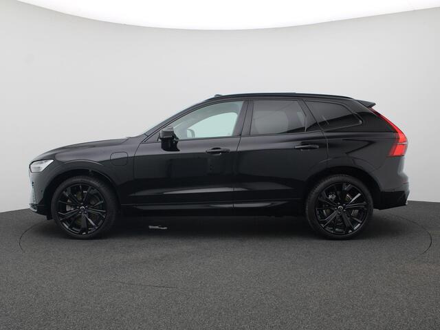 Volvo XC60 2.0 T6 Plug-in hybrid AWD Plus Black Edition 350PK Panoramadak, Trekhaak, 21" LM Velgen, 360gr. Camera, Head-Up Display, Elektr. Achterklep, Keyless, Memorystoel