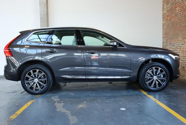 Volvo XC60 Recharge T6 AWD Inscription | Bowers & Wilkins Premium Audio | Luchtvering | Massage in voorstoelen | Gelamineerde zijruiten | Parkeercamera | Adaptive Cruise Control | Head-Up Display | Parkeersensoren voor + achter | 1ste Eigenaar