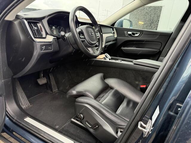 Volvo XC60 2.0 B5 Inscription | Trekhaak | Leer | Panoramadak | Memory | Parkeercamera | Adaptive Cruise Control |