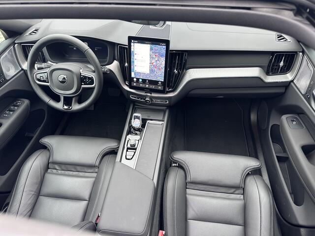 Volvo XC60 2.0 T8 Plug-in hybrid AWD Ultra Black Edition | Panoramadak | Head-up | Bowers & Wilkins | Geperforeerd Leder