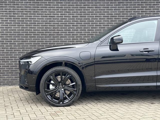 Volvo XC60 2.0 T8 Plug-in hybrid AWD Ultra Black Edition | Panoramadak | Head-up | Bowers & Wilkins | Geperforeerd Leder