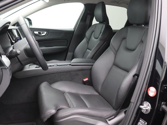 Volvo XC60 2.0 B5 Inscription 250PK Aut. Trekhaak, Keyless, Memorystoelen, Achteruitrijcamera, Adaptieve Cruise Control, Stoelverwarming, 19" LM Velgen